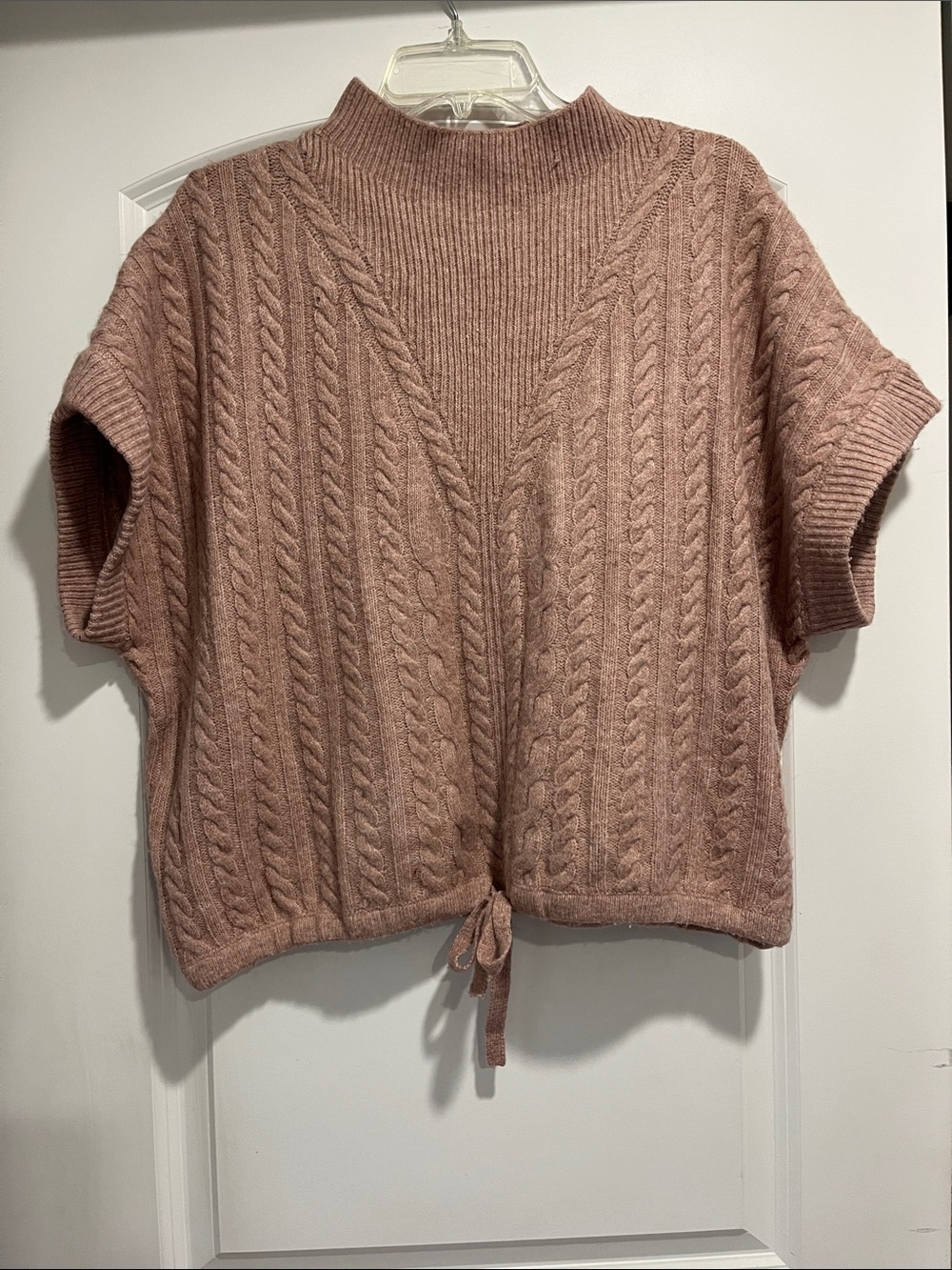 Express Dusty Mauve Cable-Knit Short Sleeve Sweater